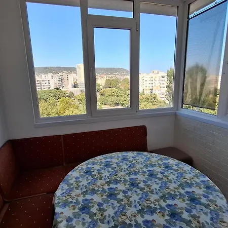 Lily's Apartament Warna