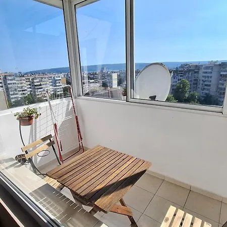 Lily's Apartament Warna